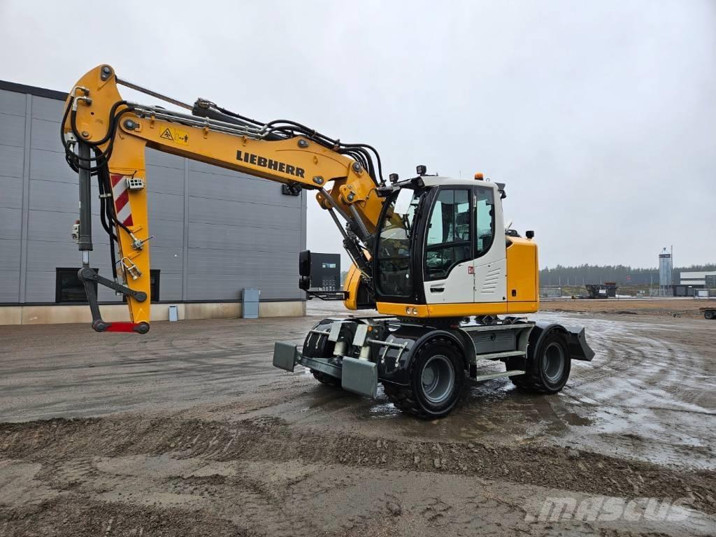 Liebherr 913 Compact Ratiniai ekskavatoriai