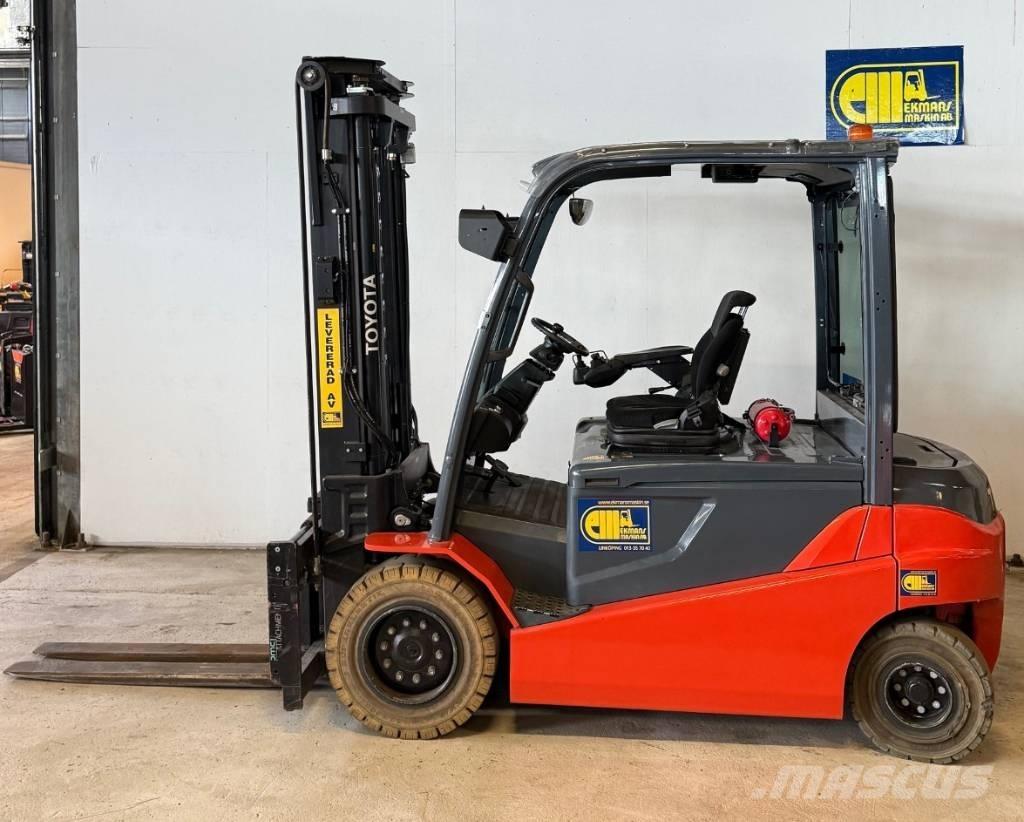Toyota truck 8FBMT45 Elektriniai šakiniai krautuvai