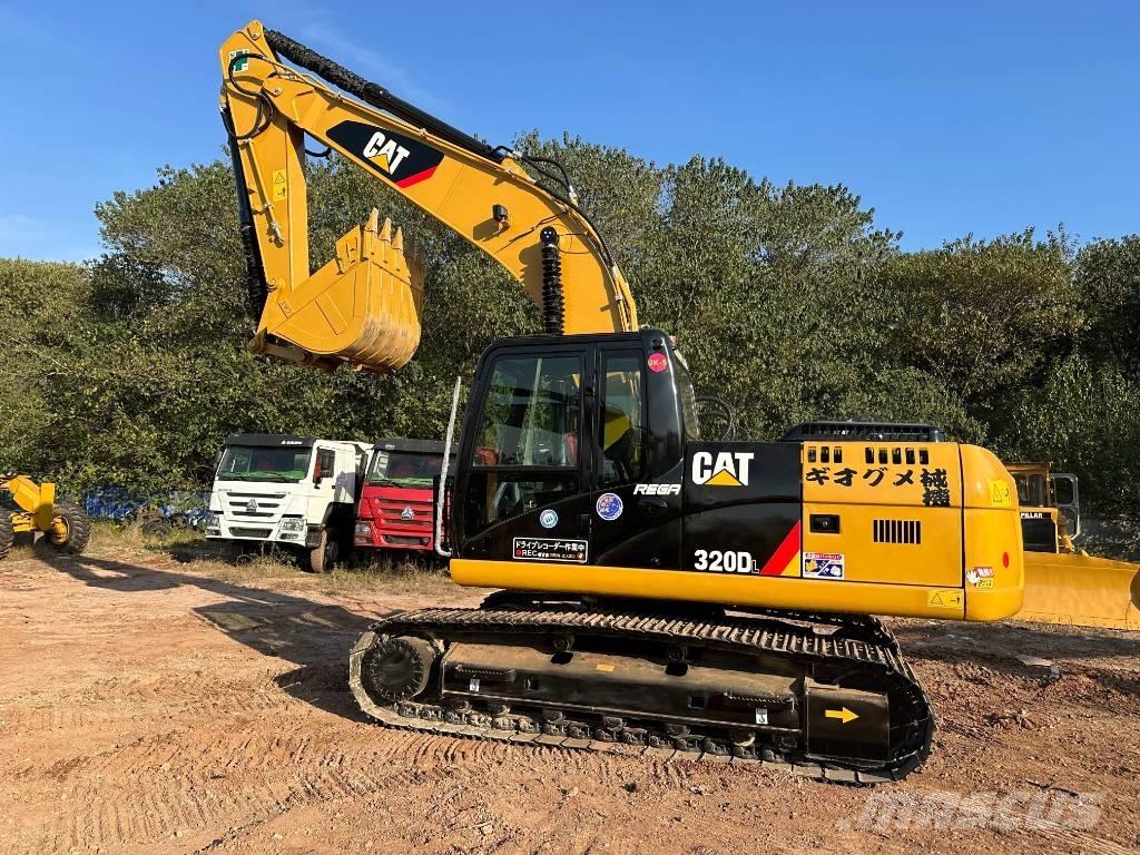 CAT 320D Vikšriniai ekskavatoriai