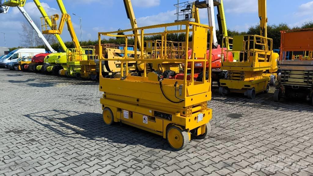 Haulotte Compact 8 Žirkliniai keltuvai