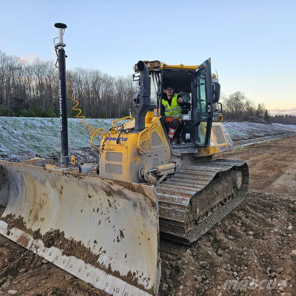 Komatsu D51 Vikšriniai buldozeriai