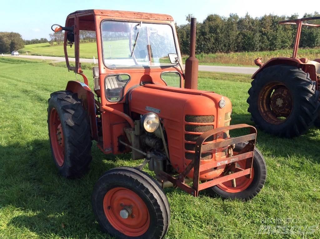 Zetor 2011 3011 4011 Traktoriai