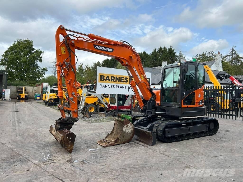 Doosan DX 80 R Vidutinės galios ekskavatoriai 7-12 t