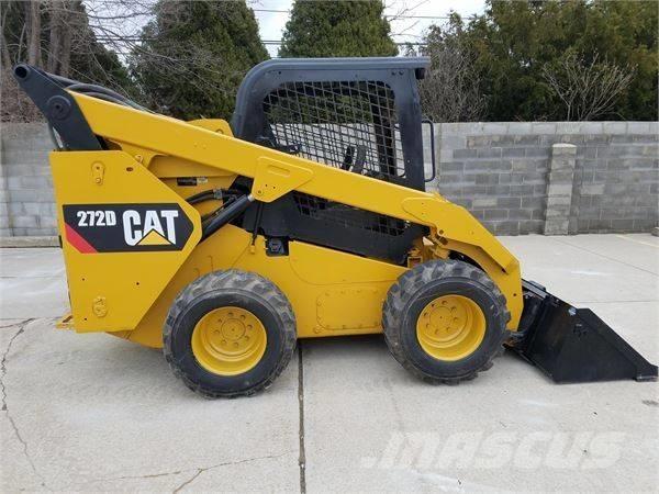 CAT 272 D Krautuvai su šoniniu pasukimu