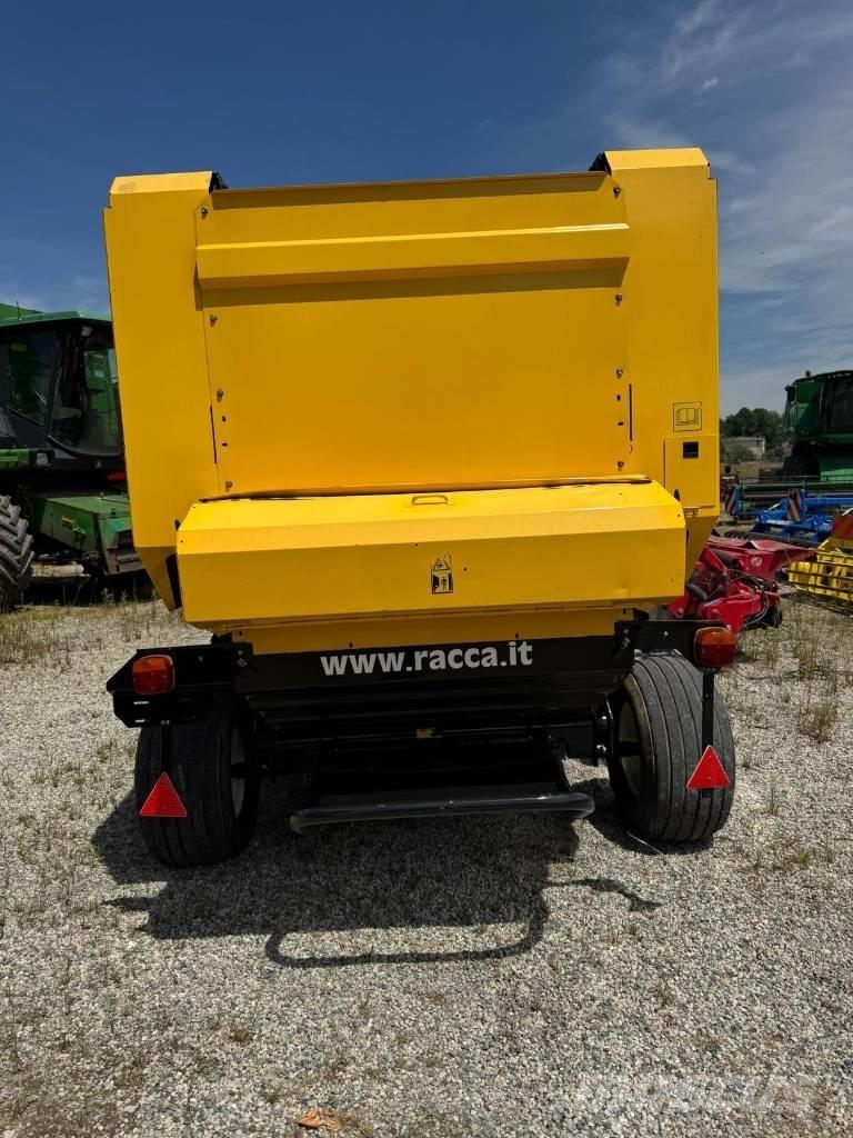 New Holland BR 7060 Ritinių presai