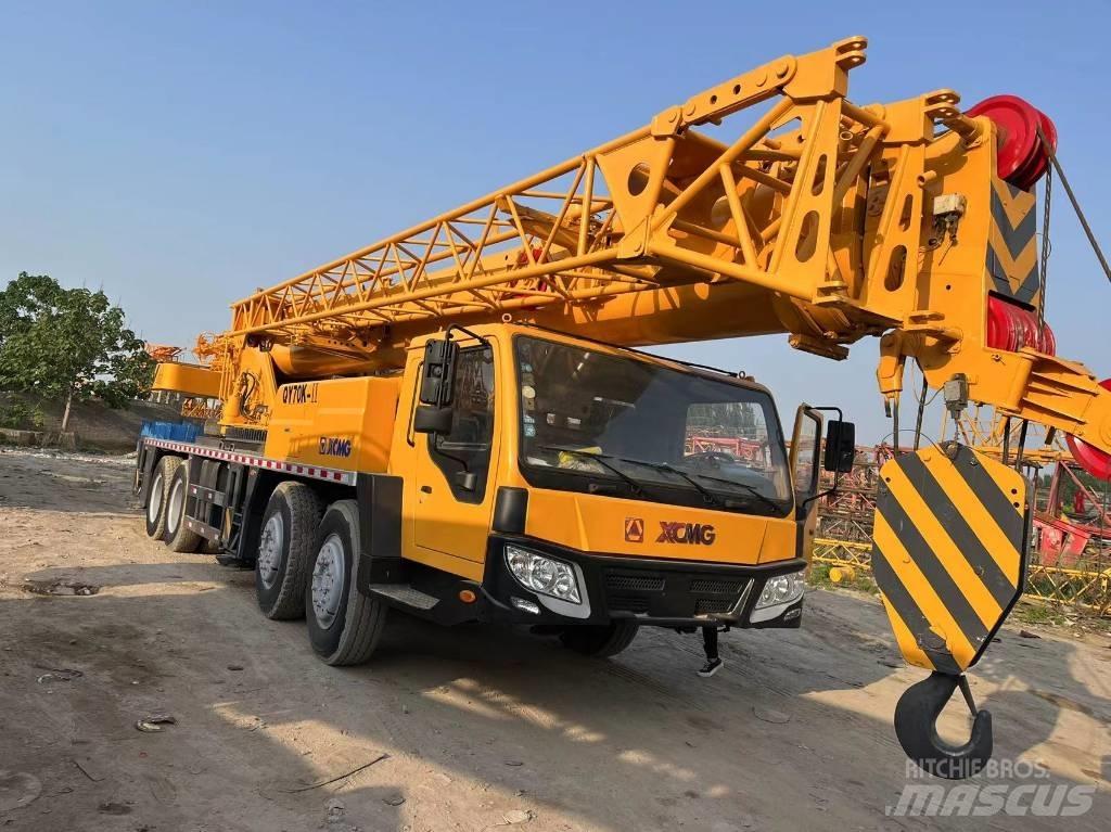 XCMG QY70K-II Visureigiai kranai