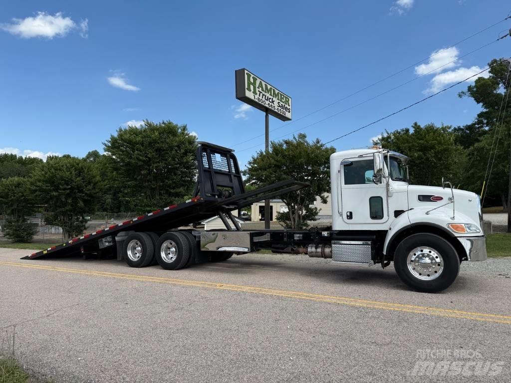 Peterbilt 348 Pagalbos kelyje automobiliai
