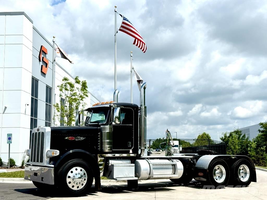Peterbilt 389 Naudoti vilkikai