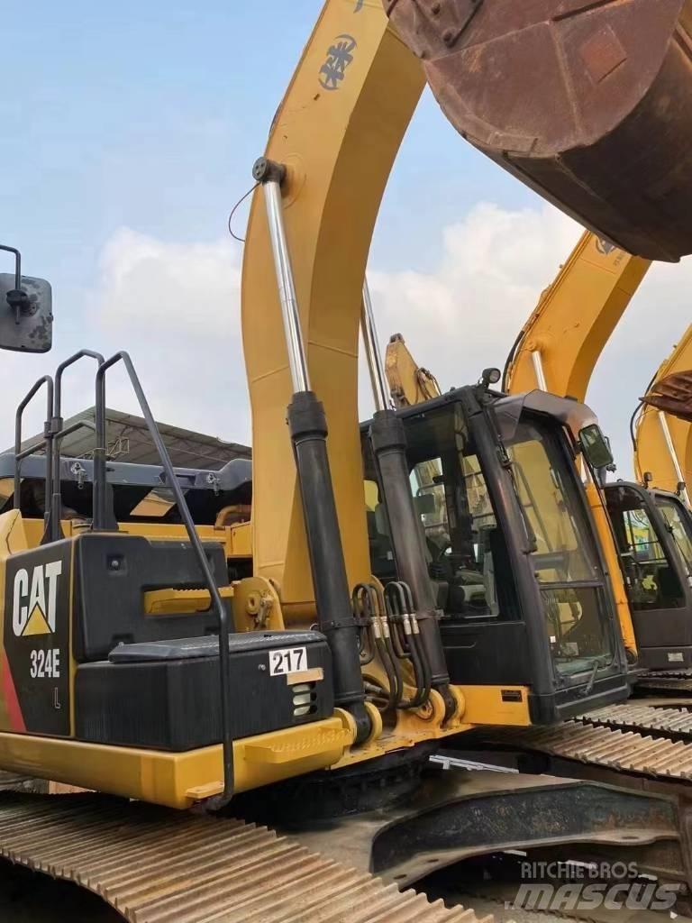 CAT 324 E Vikšriniai ekskavatoriai