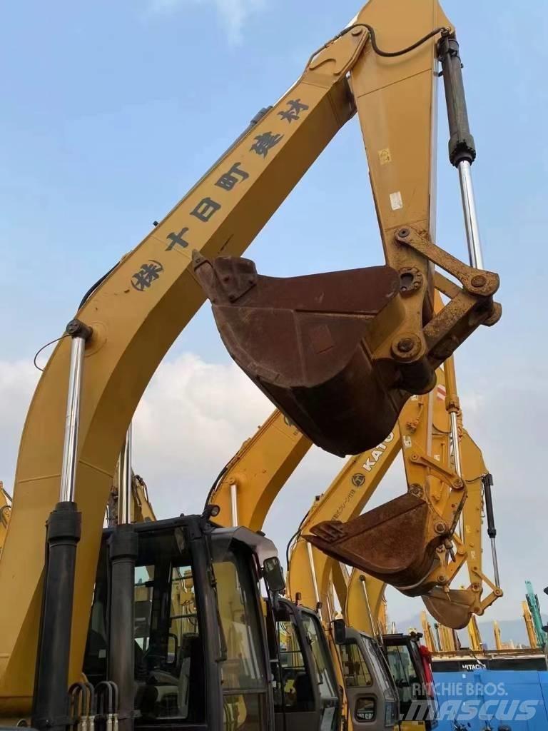 CAT 324 E Vikšriniai ekskavatoriai