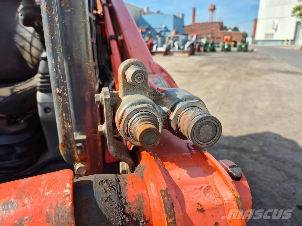 Kubota SVL 75-2 Krautuvai su šoniniu pasukimu