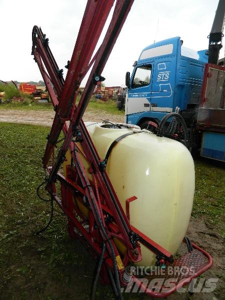 Hardi 900 Prikabinami purkštuvai