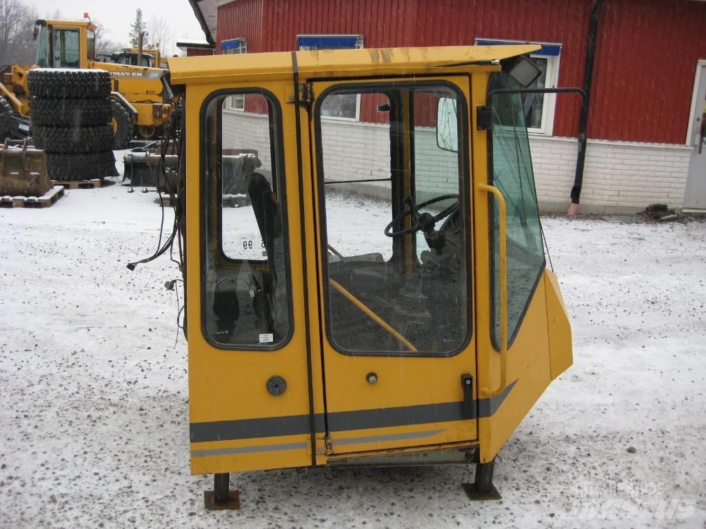 Zettelmeyer 802SI Kabinos ir interjeras