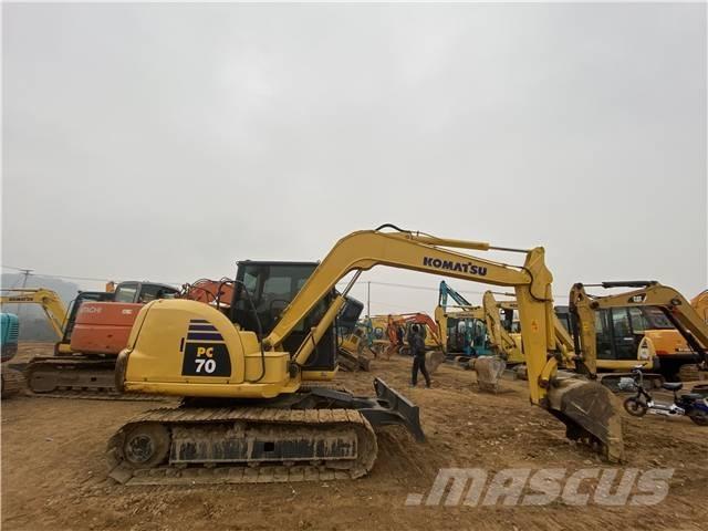 Komatsu pc70-8 Vikšriniai ekskavatoriai