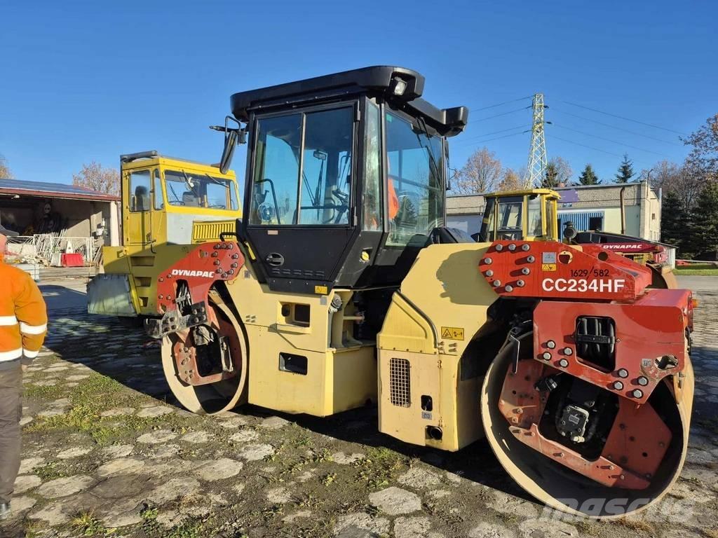 Dynapac CC 234 HF Porinių būgnų volai