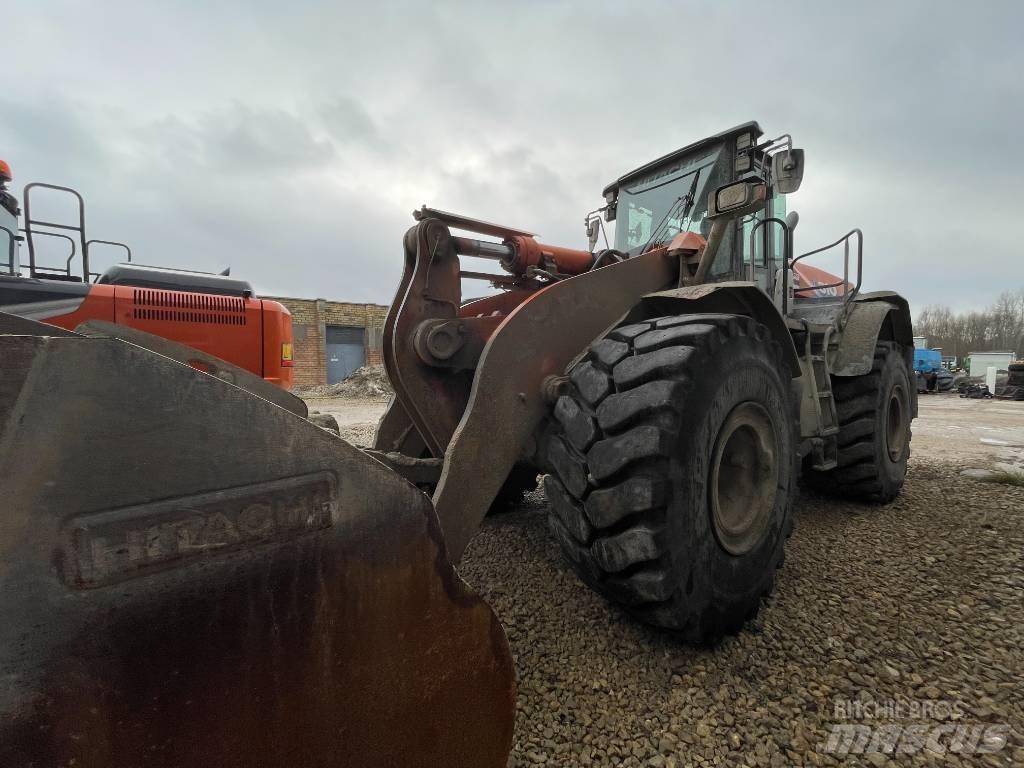 Hitachi ZW 310-6 Naudoti ratiniai krautuvai