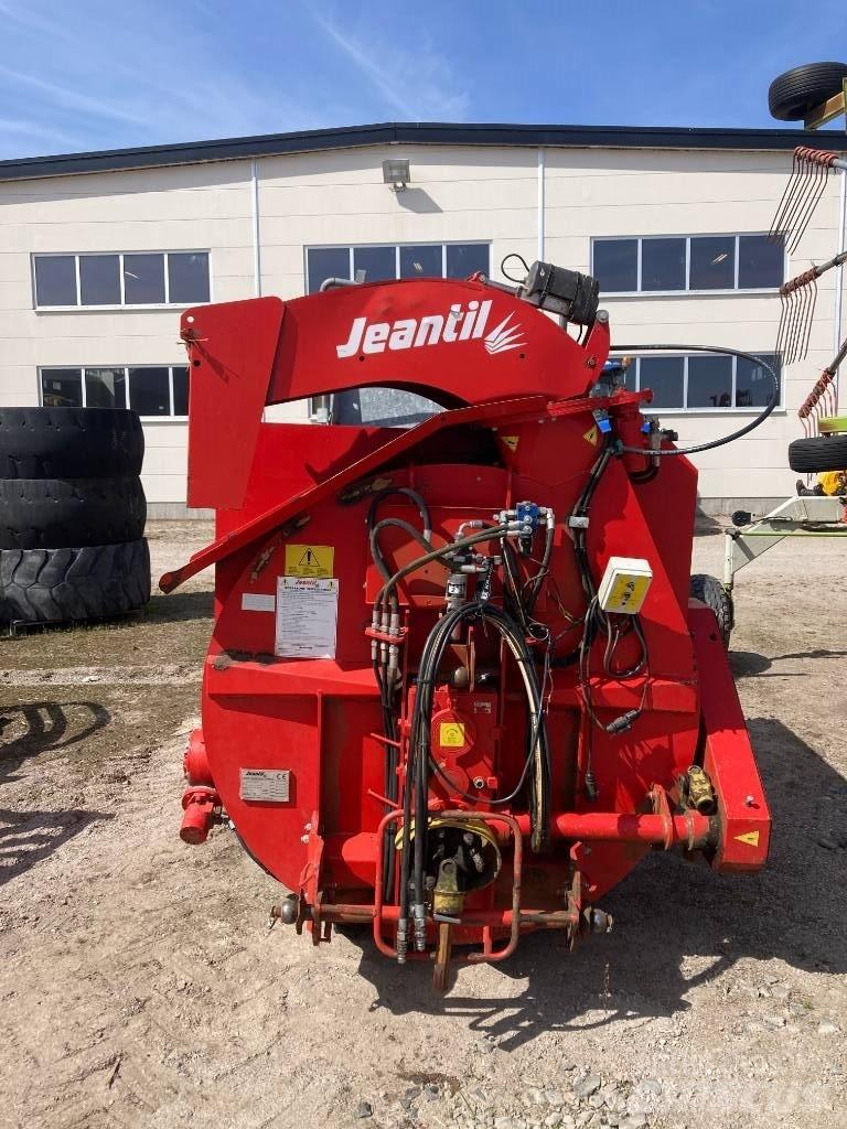 Jeantil PR 2000 Ryšulių smulkinimo, pjaustymo ir išvyniojimo įrenginiai