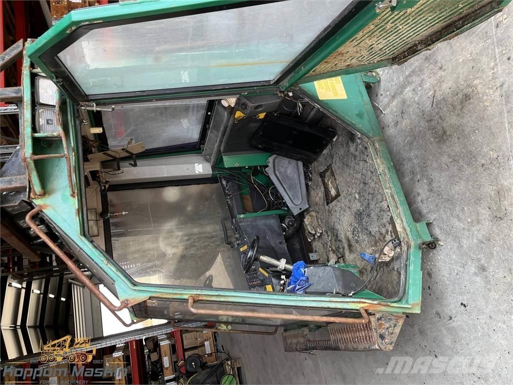 Timberjack 1270 Kabinos ir salonai