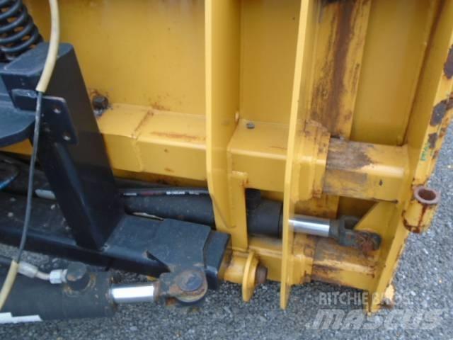 CAT 924 H Naudoti ratiniai krautuvai