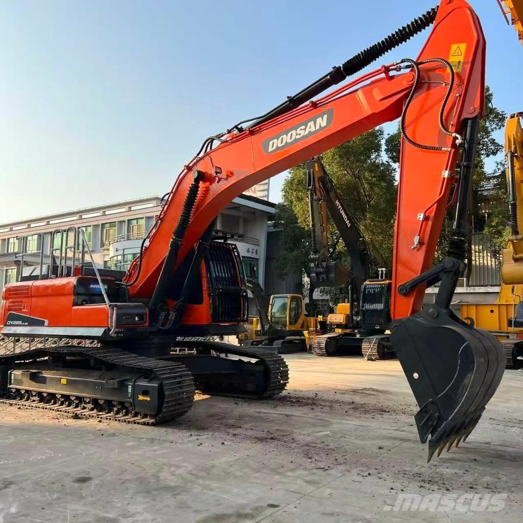 Doosan DX225LC-9C Vidutinės galios ekskavatoriai 7-12 t