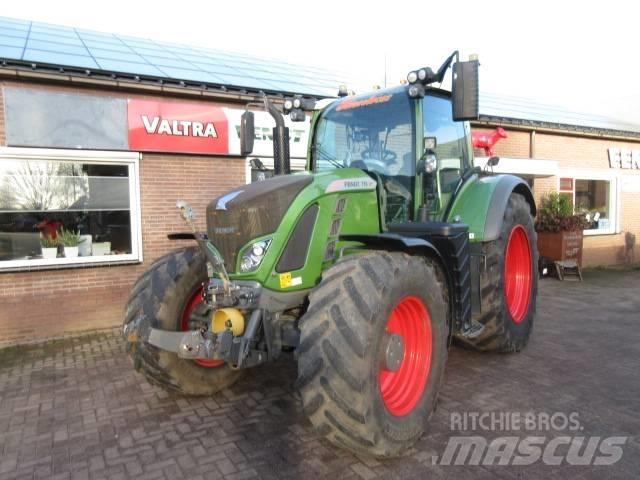 Fendt 718 S4 Traktoriai