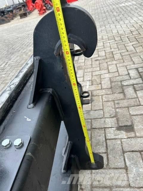 Volvo L 90 / L 120 Šakės