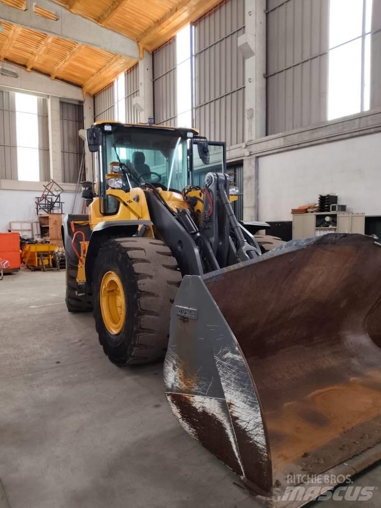 Volvo Volvo L120H Mini krautuvai