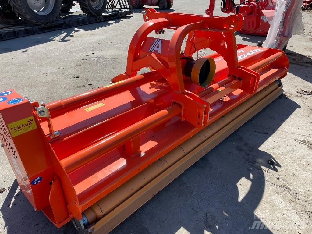 Agrimaster RV 320 Ganyklų šienapjovės / rėžtuvės