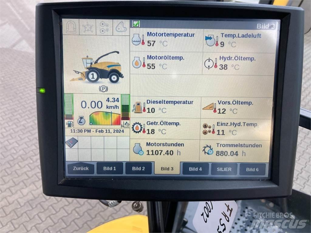 New Holland FR550 Pašarų kombainai