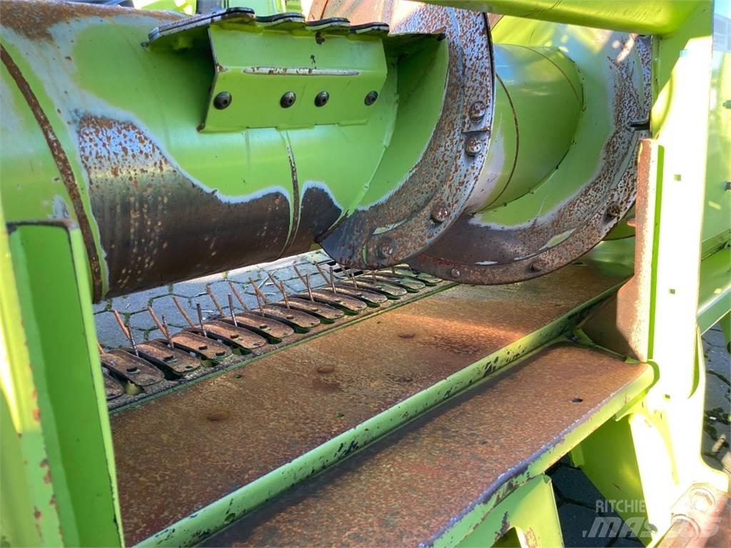 CLAAS PU 300 HD Savaeigių pašarų ruošimo mašinų priedai
