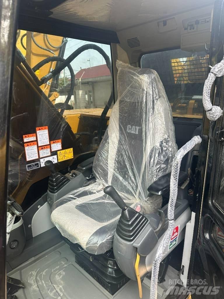 CAT CAT330 Vidutinės galios ekskavatoriai 7-12 t