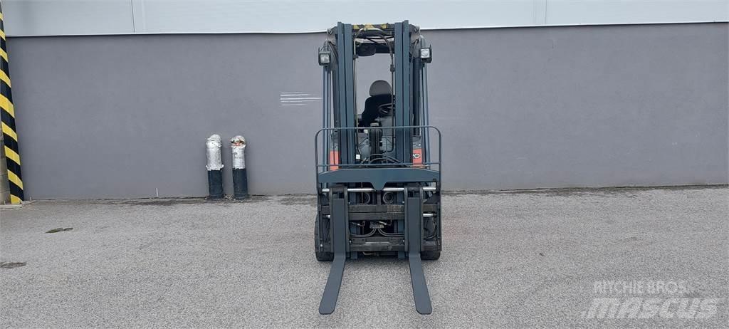 Linde H20 LPG (dujiniai) krautuvai