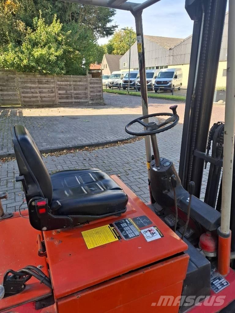 Linde E15 Heftruck Elektriniai šakiniai krautuvai