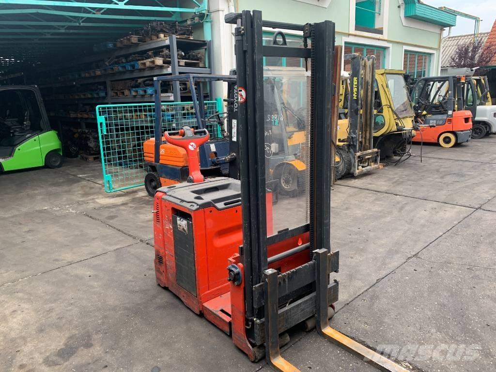 Linde L12AC V-3818 Savaeigiai rietuvai