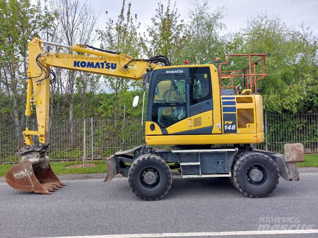 Komatsu PW148-11 Ratiniai ekskavatoriai