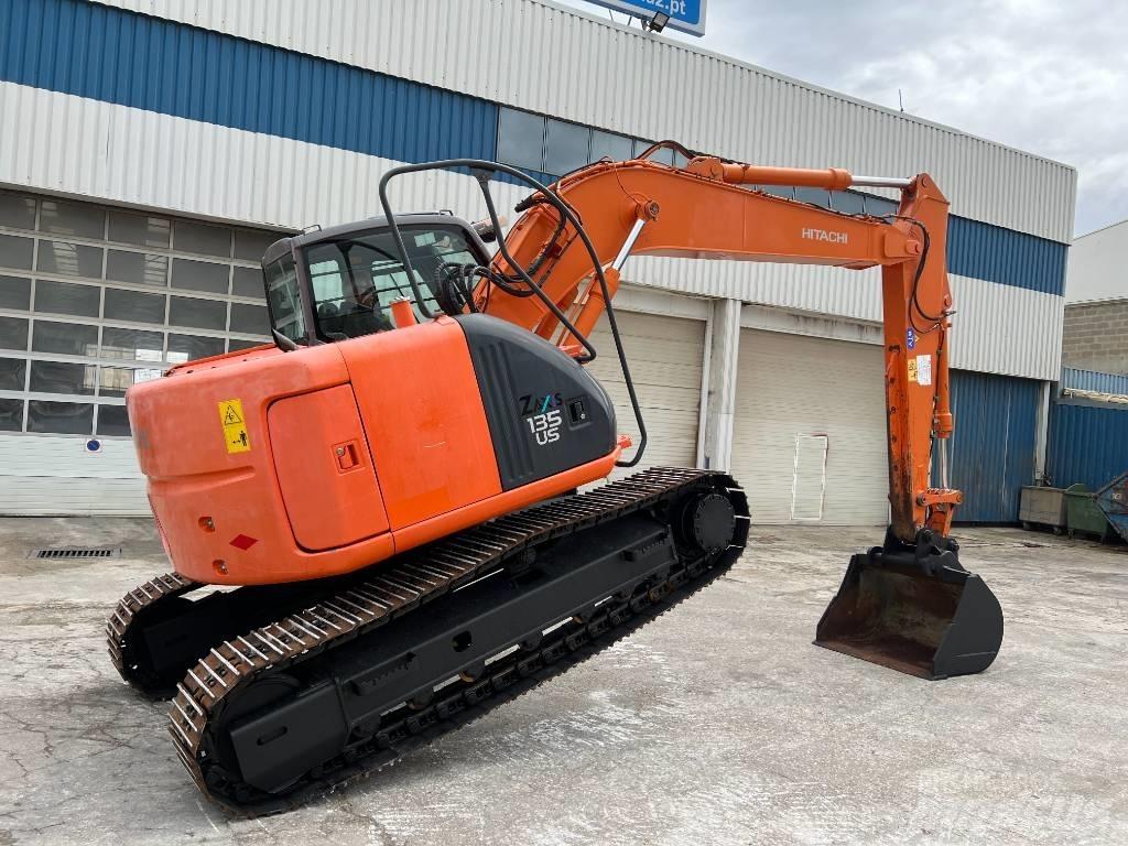 Hitachi ZX 135 US Vikšriniai ekskavatoriai