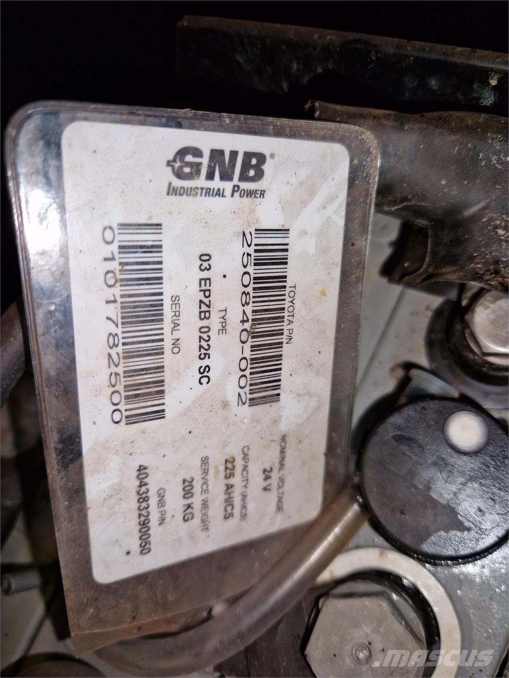 Toyota SWE200D Savaeigiai rietuvai