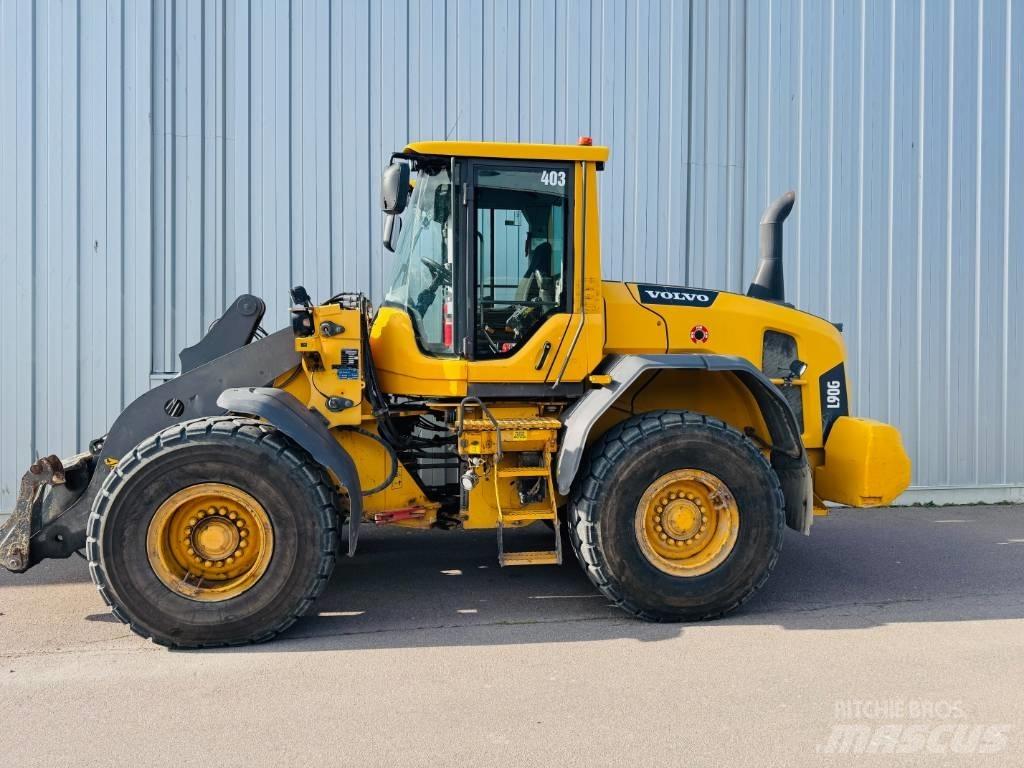 Volvo L 90 G Naudoti ratiniai krautuvai