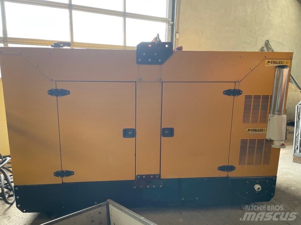  Enrogen P100 Dyzeliniai generatoriai