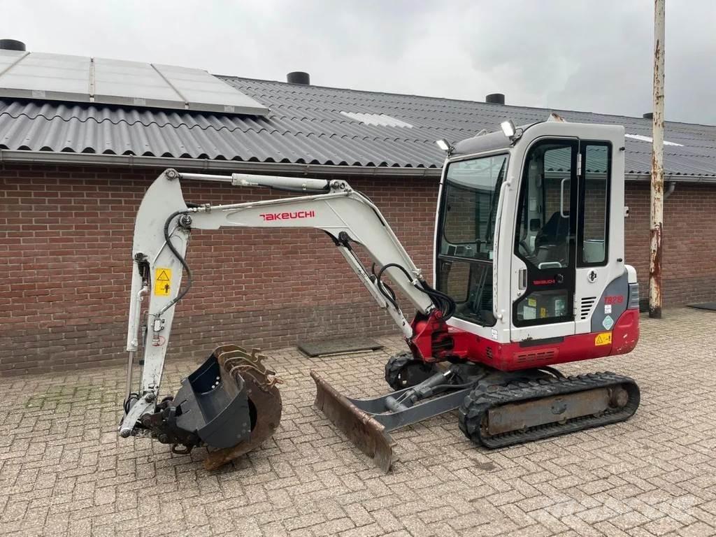 Takeuchi TB219 Mini ekskavatoriai < 7 t