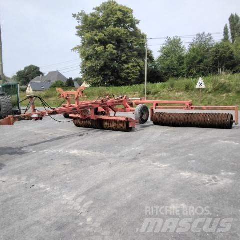 Quivogne ROLLMOT 830 Volai