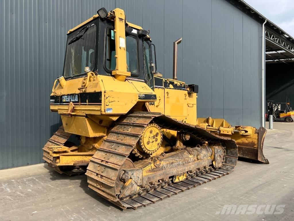 CAT D5M LGP Vikšriniai buldozeriai