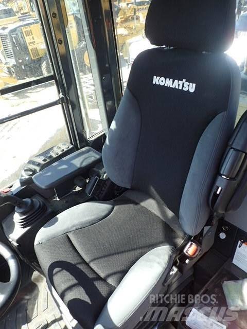 Komatsu WA320-8 Naudoti ratiniai krautuvai