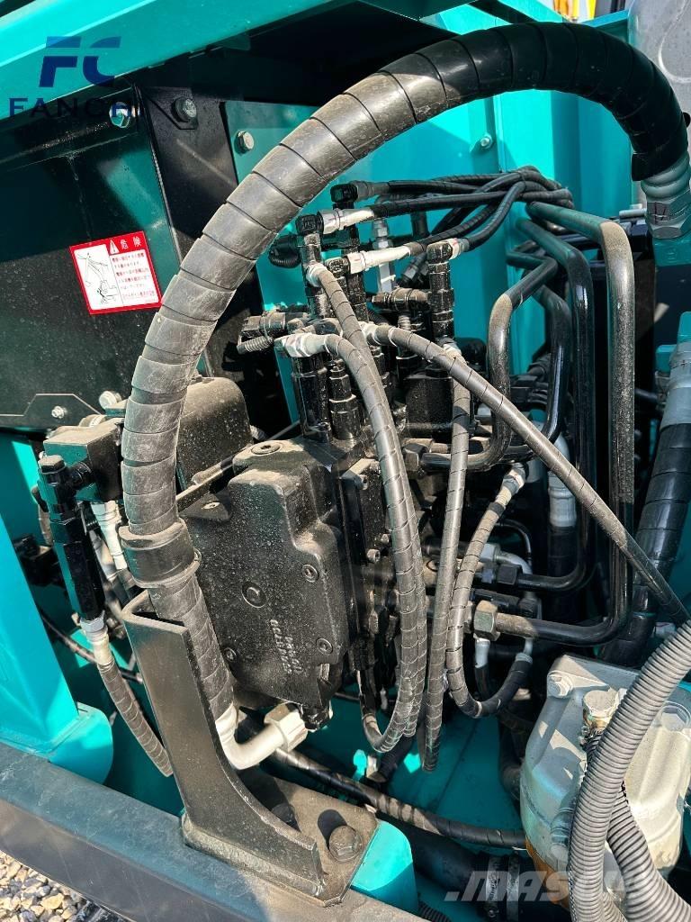 Kobelco SK 75 Vikšriniai ekskavatoriai