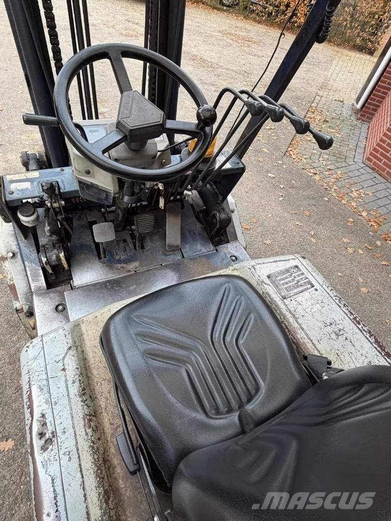 Komatsu FD30T-11E Dyzeliniai krautuvai