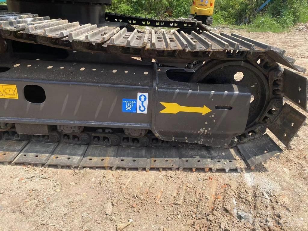 Hitachi ZX 70 Vikšriniai ekskavatoriai