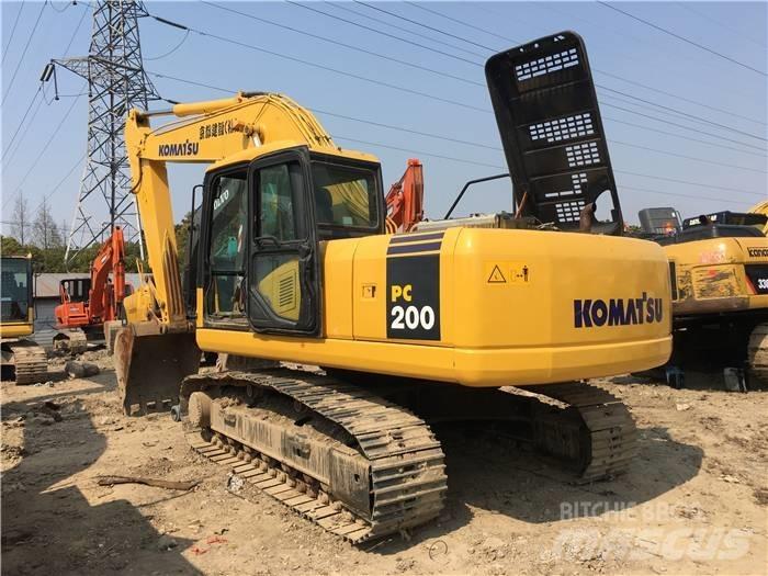 Komatsu PC 200-7 Vikšriniai ekskavatoriai