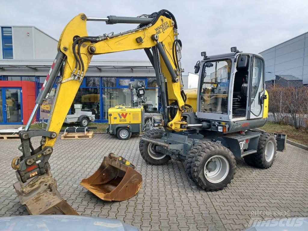 Wacker Neuson EW100 Ratiniai ekskavatoriai