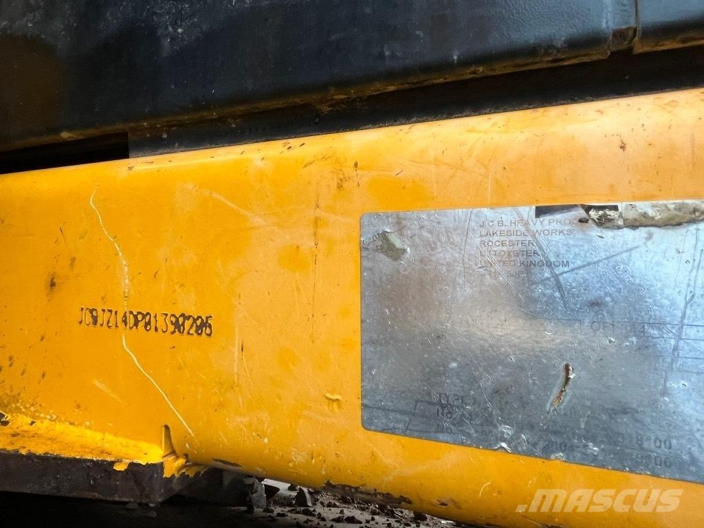 JCB JZ140 with blade Vikšriniai ekskavatoriai