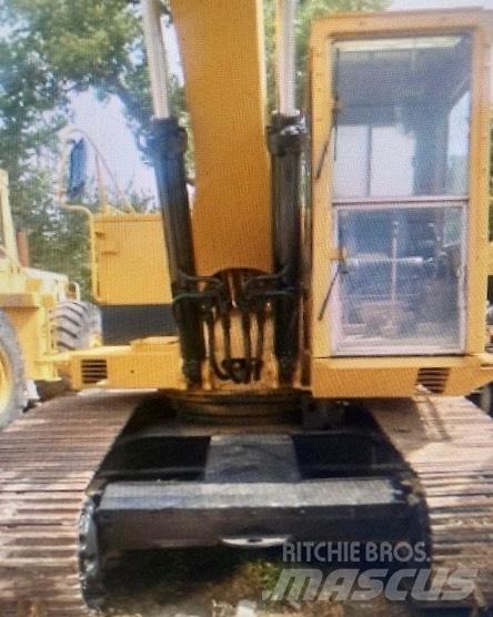 CAT 225 B LC Vikšriniai ekskavatoriai